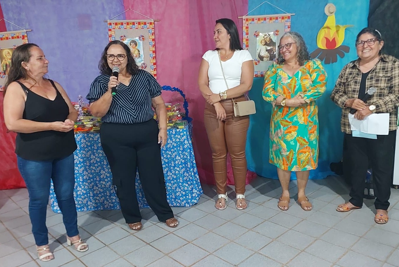ASSOCIAÇÃO COMUNITÁRIA DO CARDOSO I REALIZA JANTAR EM HOMENAGEM AOS SÓCIOS E REÚNE LIDERANÇAS DA COMUNIDADE
