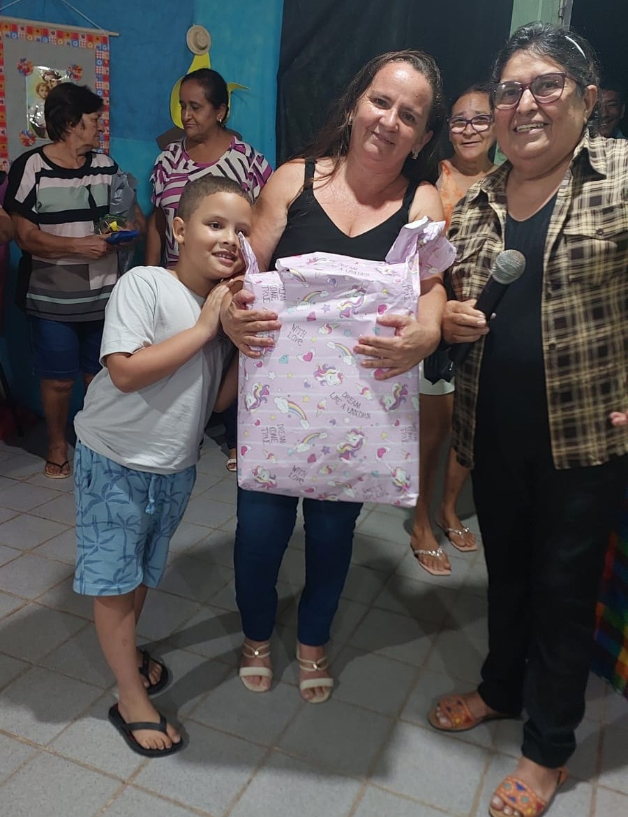 ASSOCIAÇÃO COMUNITÁRIA DO CARDOSO I REALIZA JANTAR EM HOMENAGEM AOS SÓCIOS E REÚNE LIDERANÇAS DA COMUNIDADE