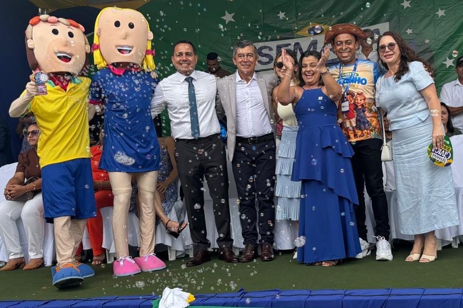 PROGRAMA AGRINHO 2026 DESTACA O TEMA “VIVER BEM NO SEMIÁRIDO” DURANTE DESFILE CÍVICO EM IGUATU